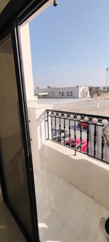 فيلا فاخرة للبيع مع غرف كلها ماستر و مسبح خاص بسعر مميز و مغري 4