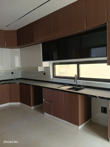 فيلا فاخرة للبيع سعر مميز و قابل للتفاوض مقارنة بالمساحة و الموقع 5