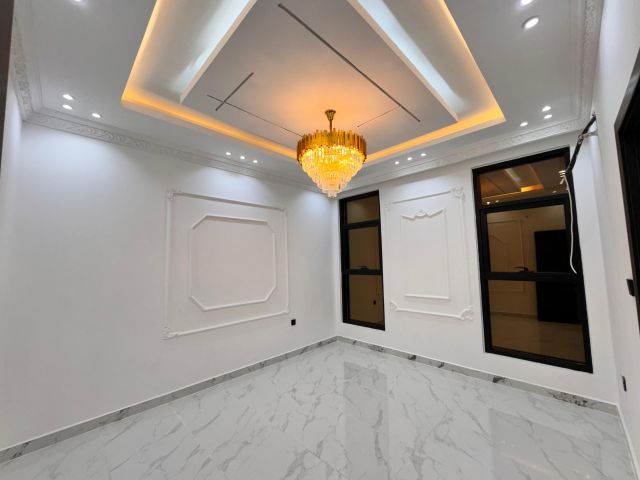 فيلا مودرن للبيع في الزاهية 2 – عجمان  📍 الموقع: الزاهية 2، إمار 6