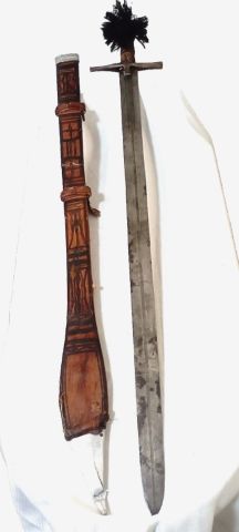 جوهرة الساحل الأفريقي: سيف الكاسكارا التاريخي الأصيل ✨