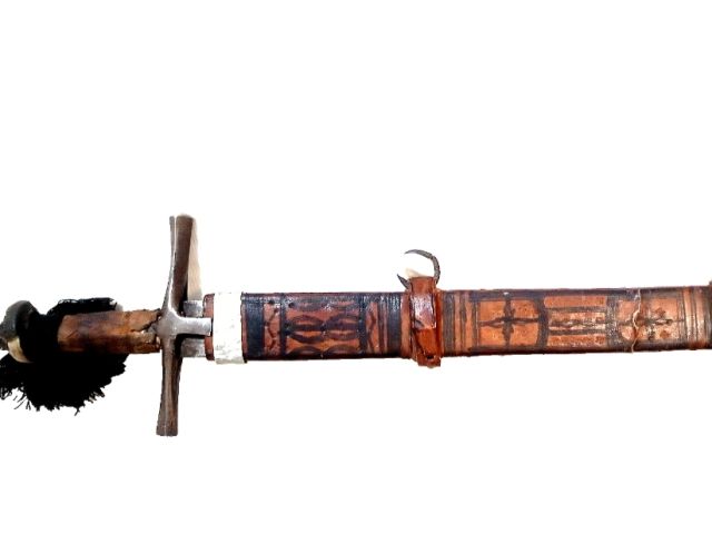 جوهرة الساحل الأفريقي: سيف الكاسكارا التاريخي الأصيل ✨ 6