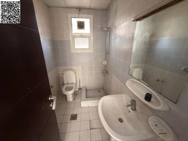 شقة مميزة موقع  اقساط مريحة  في الجرف 2/ عجمان 2