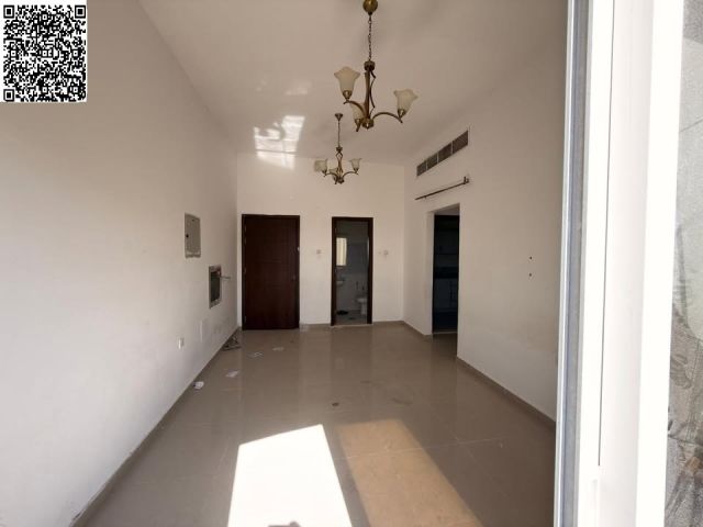 شقة مميزة موقع  اقساط مريحة  في الجرف 2/ عجمان 5