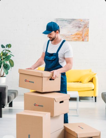 Self Storage Facilities in UAE | Commercial Warehouse