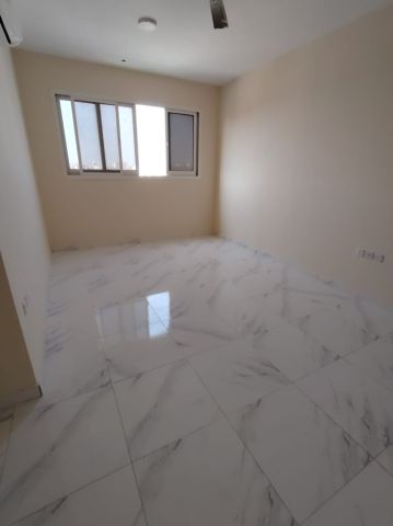  ✨ شقة للإيجار في المويهات 1 – إمارة عجمان 🛏️ غرفة نوم واسعة 2