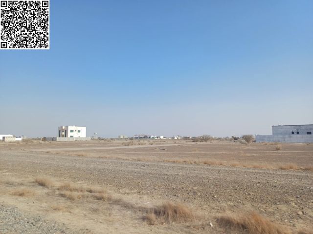 ارض سكنى زاوية شارعين بالمنامة 8 تالت قطعة من الاسفلت 4