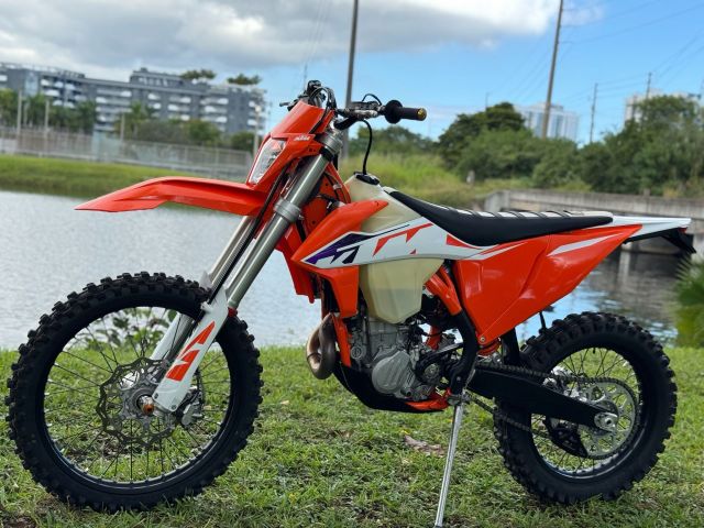 2023 KTM 450 XCF-W 4