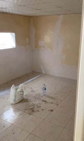 🏠 للإيجار – بيت عربي في الراشدية 3 / عجمان – سكن عمال  عدد الغرف 3