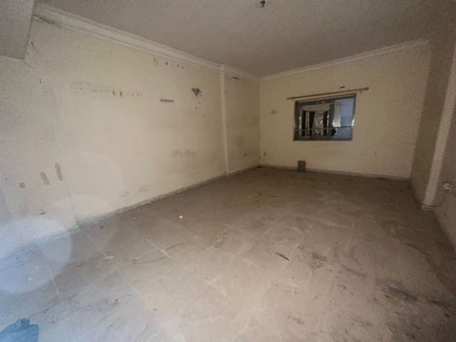 🏢 للإيجار – شقة سكن عمال أو موظفين في عجمان الصناعية 2