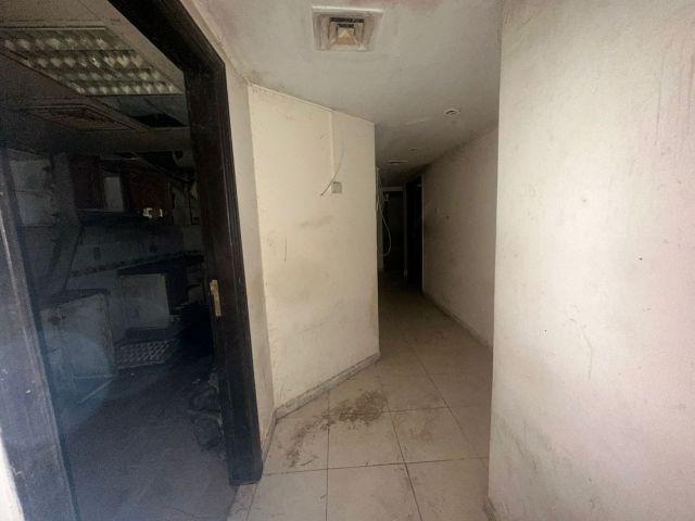 🏢 للإيجار – شقة سكن عمال أو موظفين في عجمان الصناعية 4