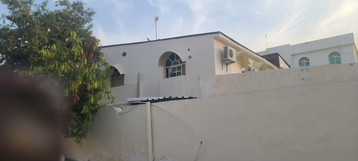 🏡 بيت عربي للإيجار – النعيمية 2 / عجمان  :  🔑 7 غرف 2