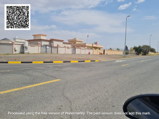 4  قطع اراضى سكنيه متجاورة بالمنامه حوض 8 بسعر مميز  3