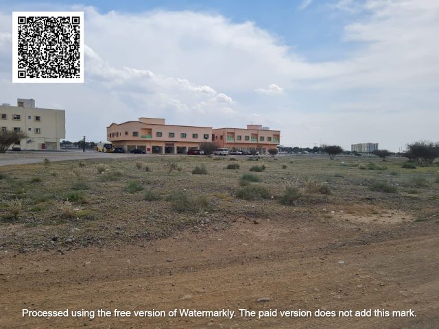 4  قطع اراضى سكنيه متجاورة بالمنامه حوض 8 بسعر مميز  4