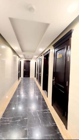 🏢 بناية للبيع – الحوشي، إمارة الشارقة  📐 المساحة: 6006 قدم 2