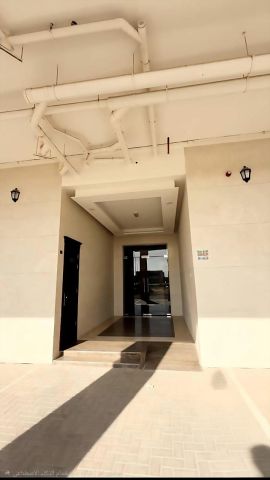 🏢 بناية للبيع – الحوشي، إمارة الشارقة  📐 المساحة: 6006 قدم 3