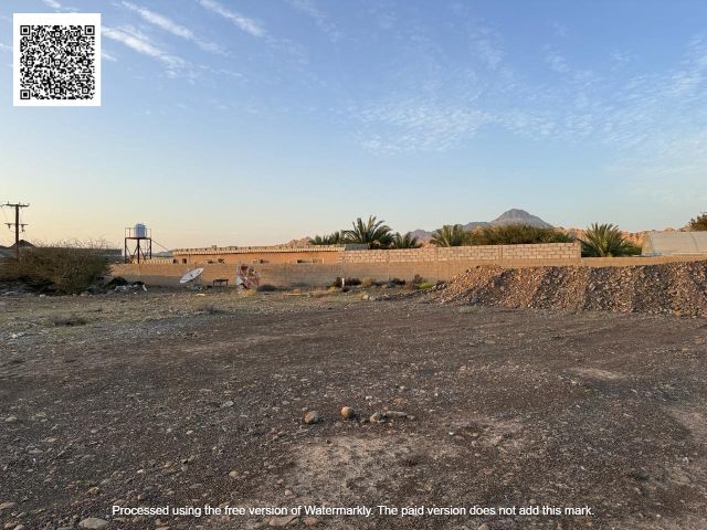 قطعتين ارض سكنيه زوايه على شارعين بمصفوت 8 بسعر مميز بمساحه كبيره 5