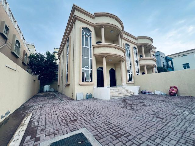 ? للإيجار – فيلا دورين في عجمان المويهات 3 ?️ 5 غرف