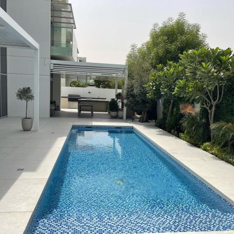 شركة الصحراء الذهبية لتنفيذ احواض السباحة والشلالات والنوافير في  5