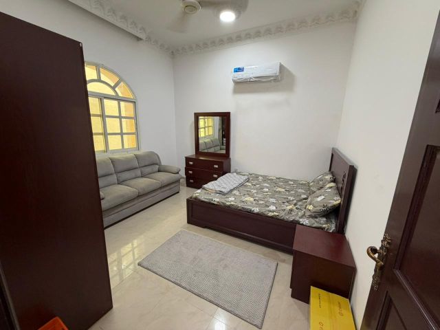 🏡 غرفة وصالة مفروشة للإيجار الشهري – الروضة 3  3