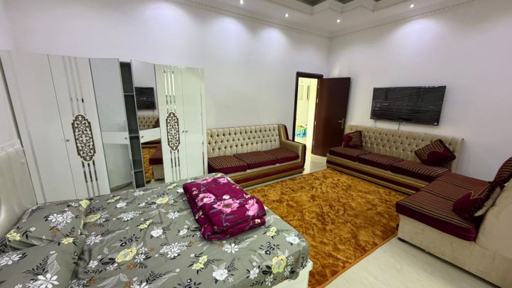 🏡 استديو مفروش للإيجار الشهري – الروضة 3  🛏️ مفروش بالكامل  2