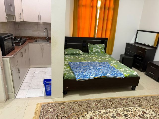  ? استديو مفروش للإيجار الشهري – الروضة 3  ?️ مفروش بالكامل 