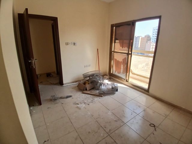 🇦🇪✨ غرفة وصالة للإيجار السنوي – منطقة النخيل 4