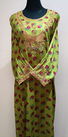 جلابيات مخورات للبيع 