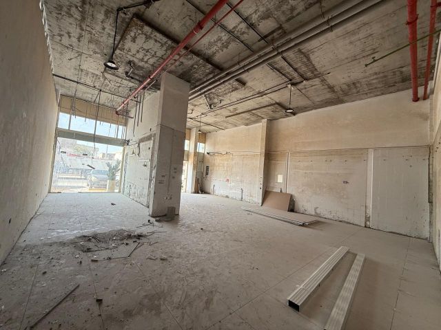 🏭 شبرة للإيجار في الصناعية 2 – إمارة عجمان  7