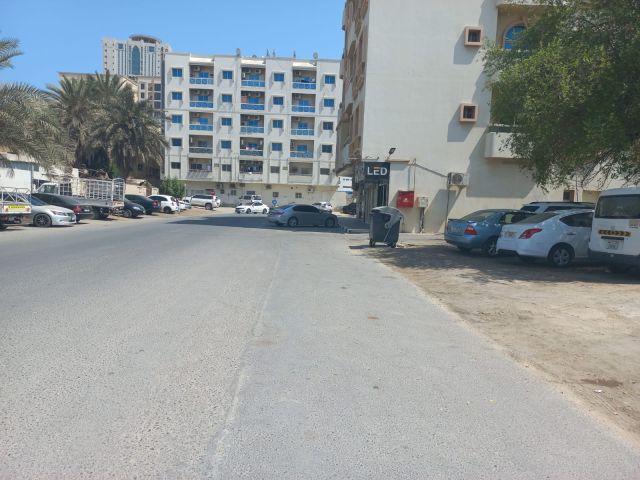 فرصه ذهبيه للاستثمار بالراشديه 2 سكنى استثماري في قلب امارة عجمان 6