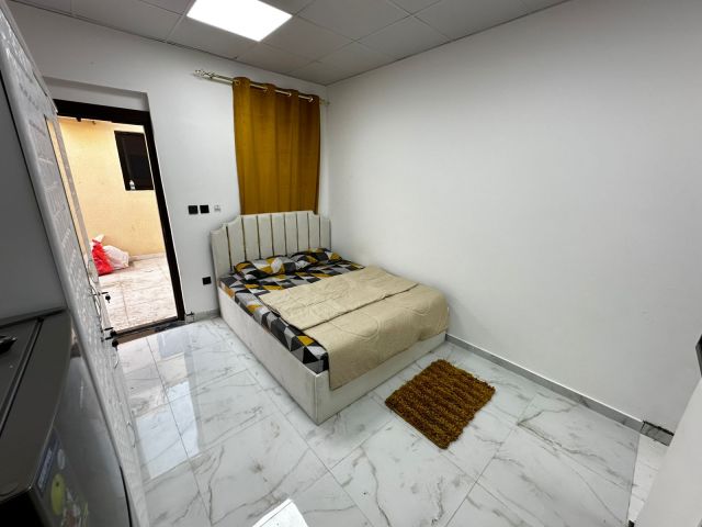 ? استديو مفروش للإيجار الشهري – الروضة 3  ?️ مفروش بالكامل  3