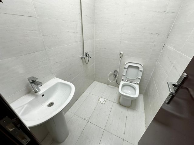 ? استديو مفروش للإيجار الشهري – الروضة 3  ?️ مفروش بالكامل  7