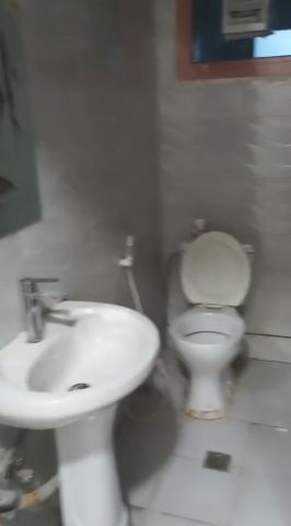 🏡👷‍♂️ ملحق سكن عمّال – مدخل خاص 📍 عجمان – المويهات 2   4