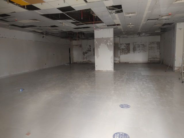 🇦🇪 محل تجاري للإيجار السنوي – مشيرف، عجمان | مساحة كبيرة وموقع  6