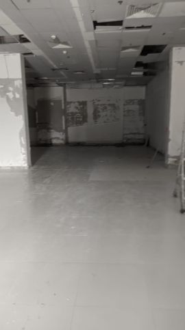 🇦🇪 محل تجاري للإيجار السنوي – مشيرف، عجمان | مساحة كبيرة وموقع  8