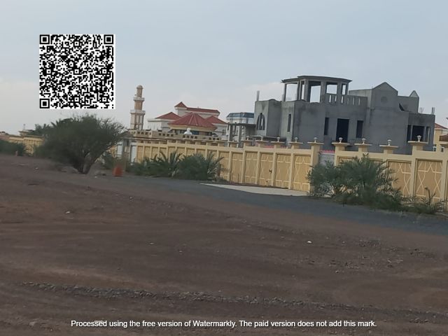 ارض مميزه ثاني قطعه من الشارع سكنيه بالمنامه 11 من اميز الاحواض 8