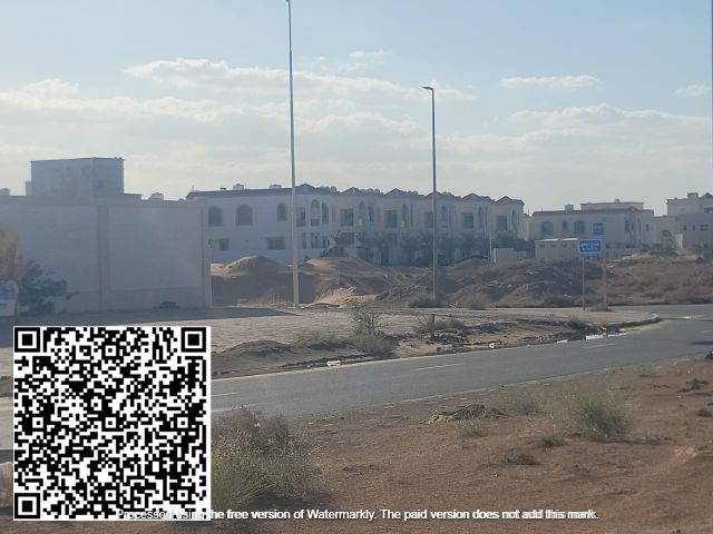 امتلك ثلاثه ارضي جوار بعض مميزه في عجمان منطقة الحليو 1 سكنيه  9