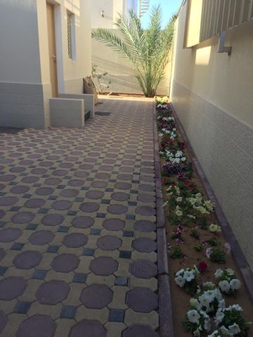 للبيع فيلا في الشارقة تقع في منطقة واسط (القوز) سوبر ديلوكس  2