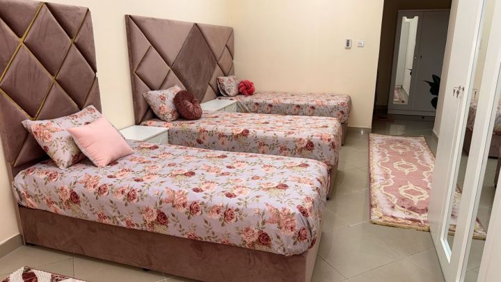 غرفه ماستر للبنات الموظفات بالتعاون الشارقه  5