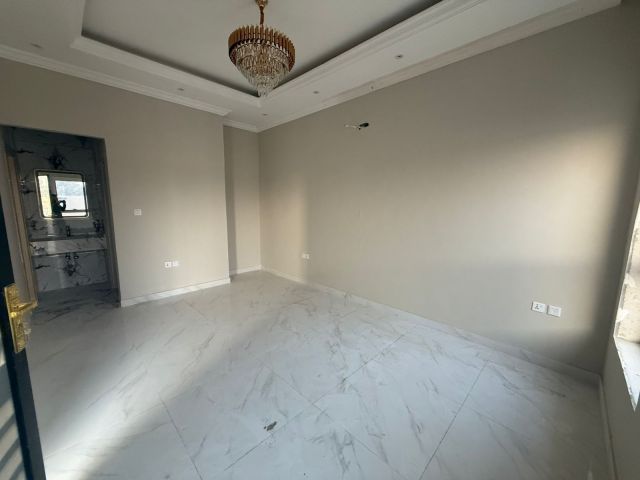 فيلا راقية بمنطقة الحليو عجمان للايجار السنوي  3