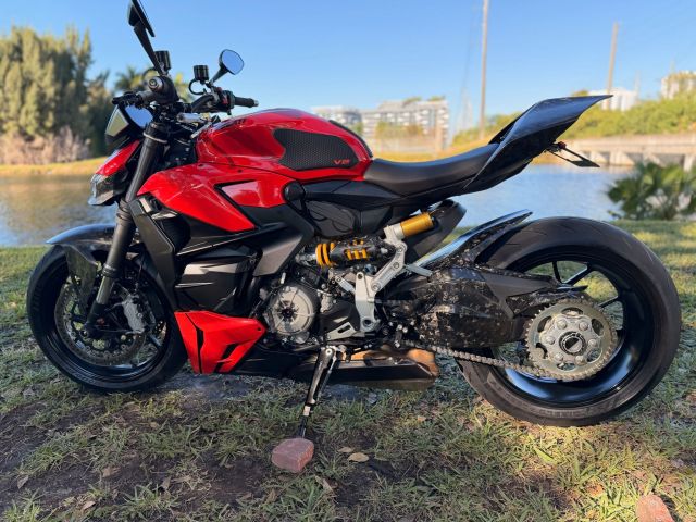 2022 Ducati Streetfighter V2 for Sale 5