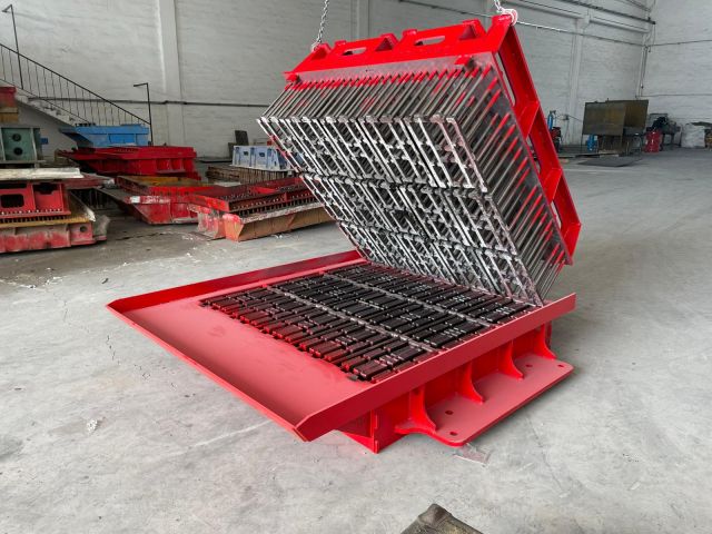 مصنع إنتاج ماكينات البلوك والبِمس BM 18.1 – تسليم مفتاح | ضمان لم 3