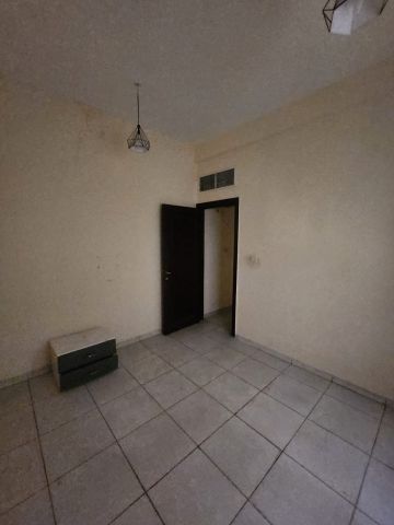 غرفة وصالة في المناخ 2