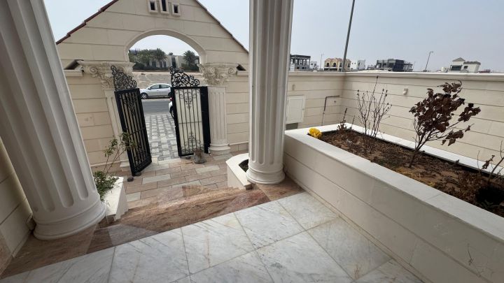 للبيع فيلا فخمة في الشارقة تقع في منطقة تلال زون ( C تشطيبات فاخر 2