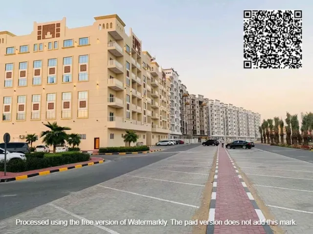 تملك استوديو استثماري مميز بسعر ممتاز تكمله اقساط في قرية الاميرة 3