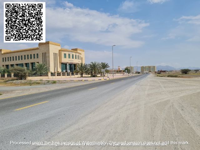 أرض سكنية منامة 14 زاوية شارع وسكة بجوار الطريق الرئيسي 6