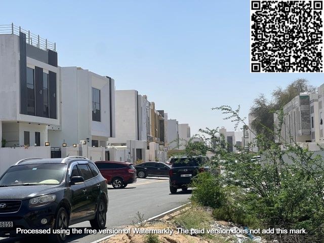 للبيع ارض سكنيه تاون هاوس في عجمان منطقه الزاهيه 2 الارض شامل رسو 4