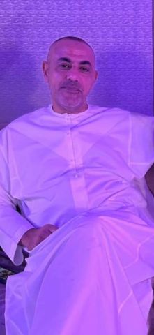 رجل مصرى مقيم فى ابوظبى يرغب بالزواج