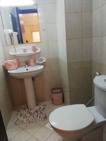 غرفة ماستر للإيجار ، نظيفة جدا 4