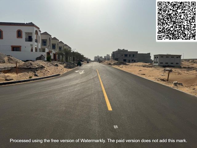 قطعتين تاون هاوس في منطقة هادئة على الشارع الرئيسي – فرصة ممتازة  7