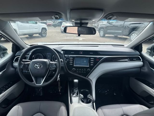 2018 TOYOTA CAMRY 2